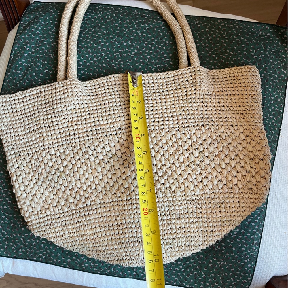 Handmade Raffia Tote Bag with Embroidered Flamingo - Picture 13 of 15